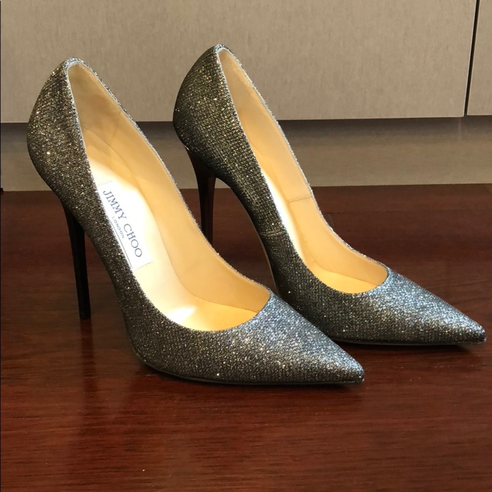 Jimmy Choo Silver Glitter Pump